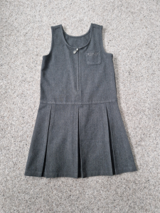 Pinafore dress